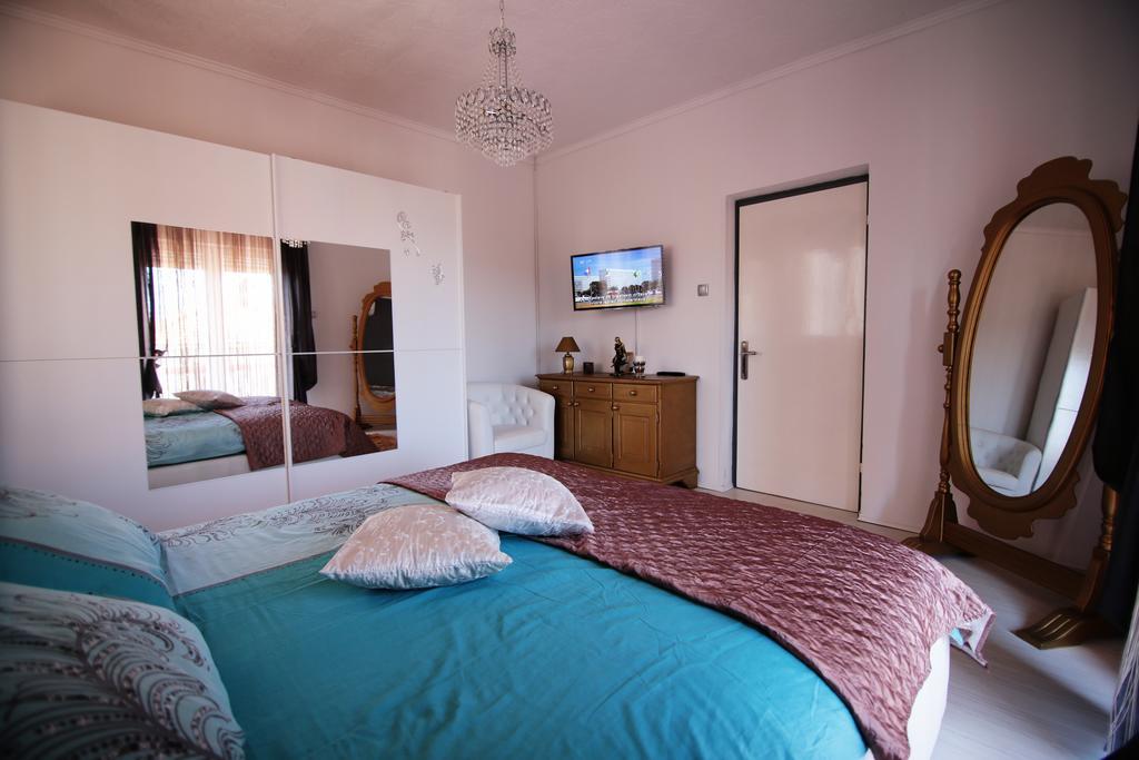 Villa Long Island Luxury Residence, Sali Dugi Otok-Private Parking,Next To Beach Bilik gambar